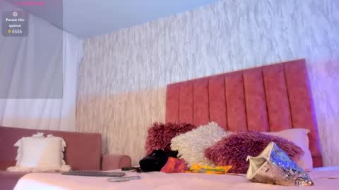 My IG - EmilyParker   online show from 09/15/25, 06:08