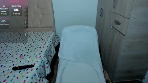 Emily online show from 12/16/25, 11:37