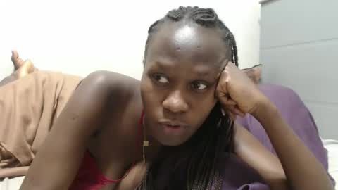 Emilly online show from 03/03/26, 09:31