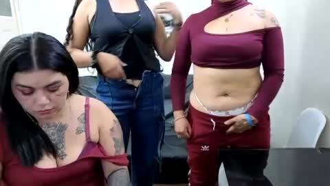 emily  friends online show from 07/21/26, 11:40