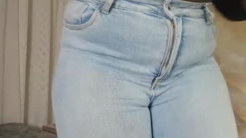 emilyrojas online show from 01/13/26, 12:10