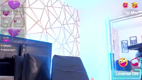         online show from 02/13/25, 11:15