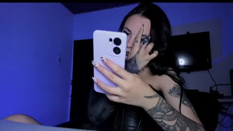  Emily Support me to have 100 likes plx online show from 04/11/26, 10:36