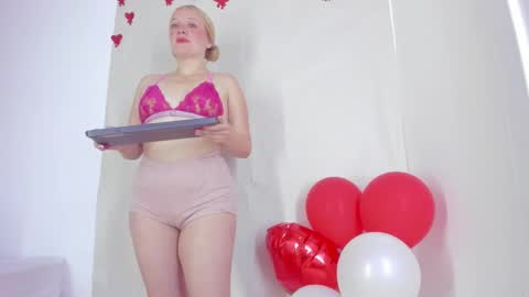 Summer 3 online show from 02/15/25, 02:37