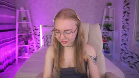 MY NAME IS Emily WELCOME EVERYONE I WILL BE HAPPY TO GIVE YOU WHAT YOU HAVE DREAMED OF FOR SO LONG online show from 06/05/26, 06:52