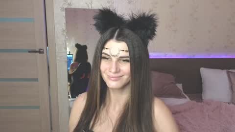 Snapshot of emilytucker chatting on 01/04/25, 04:33 Emily online show from 01/04/25, 04:33