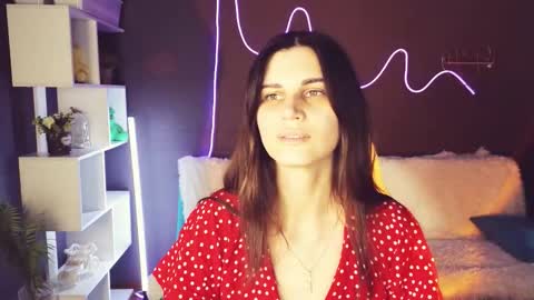 Snapshot of emilytucker chatting on 10/18/25, 01:41 Emily online show from 10/18/25, 01:41
