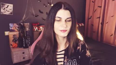 Emily online show from 10/30/25, 02:13