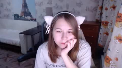 Snapshot of emilyway chatting on 12/12/24, 10:45 emilyway online show from 12/12/24, 10:45