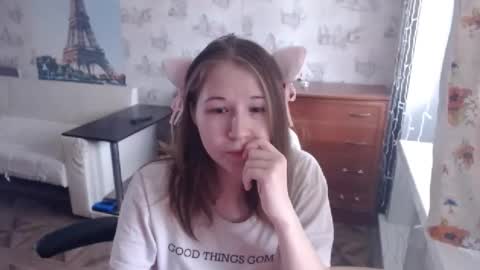 Snapshot of emilyway chatting on 02/05/25, 09:57 emilyway online show from 02/05/25, 09:57