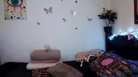 Valentina independent model online show from 12/31/24, 01:15