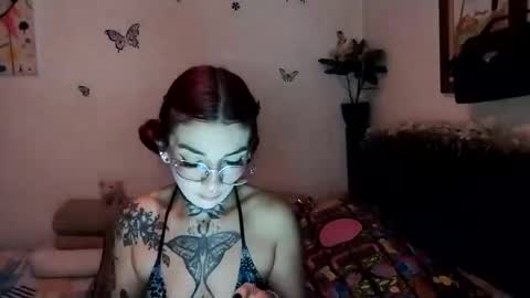 Valentina independent model online show from 02/05/25, 01:58