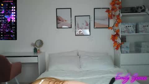 Emily online show from 02/11/25, 10:07