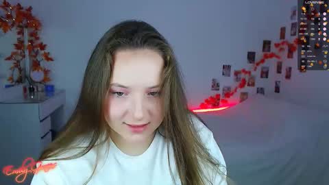 Emily online show from 09/25/25, 07:06