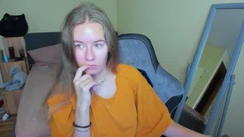 Emily online show from 09/20/25, 09:10