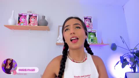 Emily Bank online show from 10/06/25, 07:44