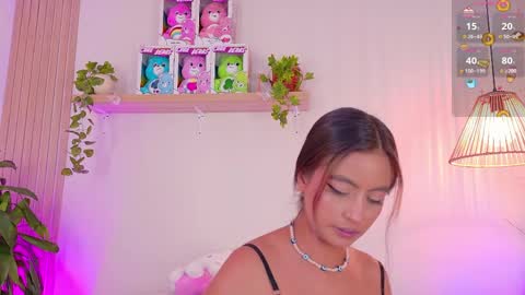 Emily Bank online show from 04/29/26, 08:15