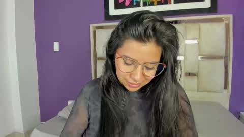 emilyy_cooperr online show from 03/04/26, 12:11