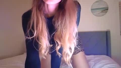 emilly online show from 10/02/25, 01:56
