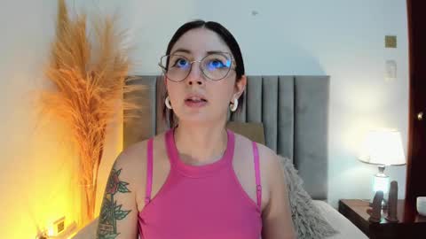 Emilyy Watson online show from 02/19/25, 11:38