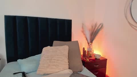 Emilyy Watson online show from 02/26/25, 02:57