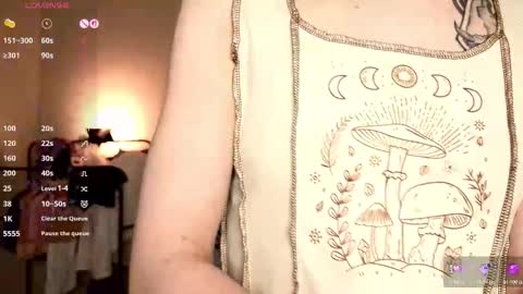 emimiy online show from 11/06/25, 03:29