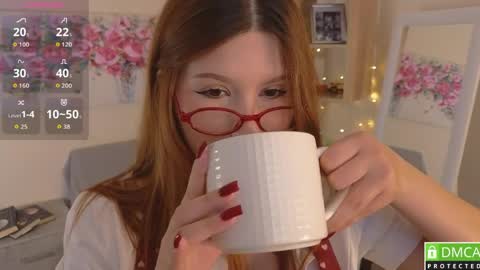 Snapshot of emina_woody chatting on 05/22/26, 06:35 Tracy online show from 05/22/26, 06:35