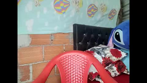 L i a    time online 7am - 1pm Gtm-5  online show from 11/19/25, 06:08