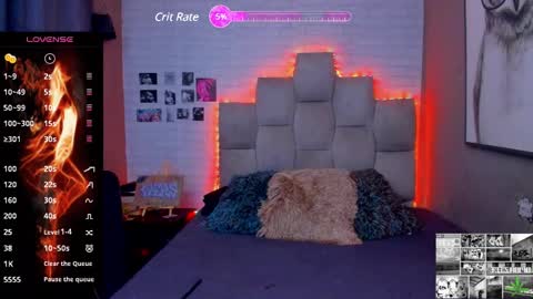 Snapshot of emma__15 chatting on 12/26/24, 10:09 emma  online show from 12/26/24, 10:09