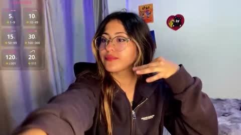 Emma Is here online show from 09/17/25, 01:18