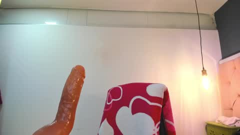 Emma online show from 02/27/25, 01:28