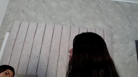 emma_and_aysha online show from 02/27/25, 04:21