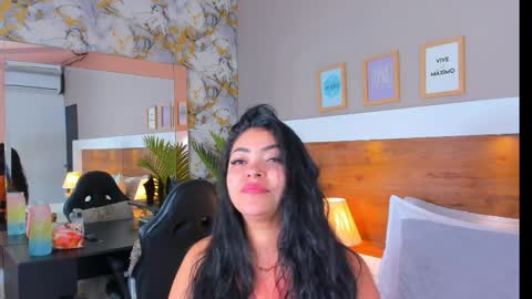 Emma  online show from 04/04/26, 08:45