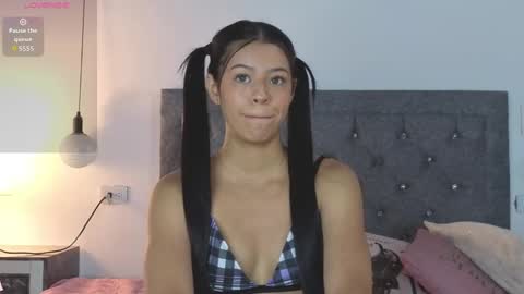 Emma online show from 09/17/25, 04:03