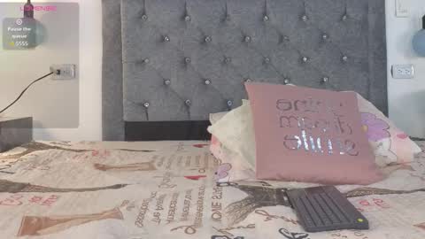 Emma online show from 11/06/25, 04:46