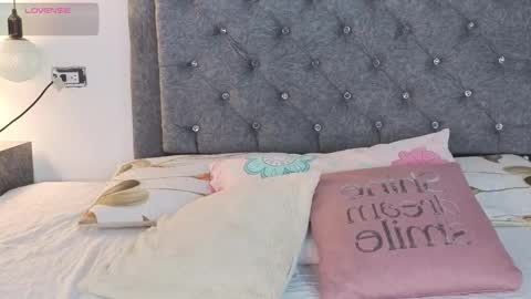 Emma online show from 12/16/25, 05:45