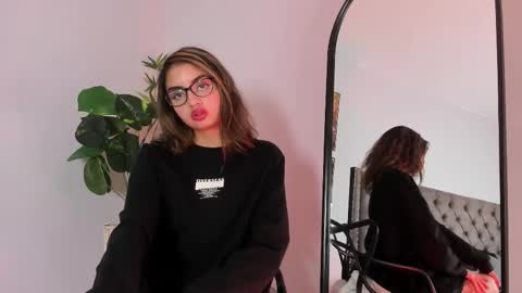 Emma Bloom online show from 01/23/25, 04:04