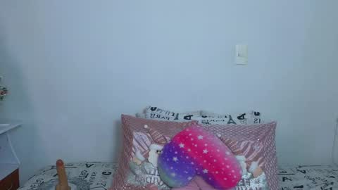 Emma Blue  modelo independiente online show from 12/05/24, 03:15