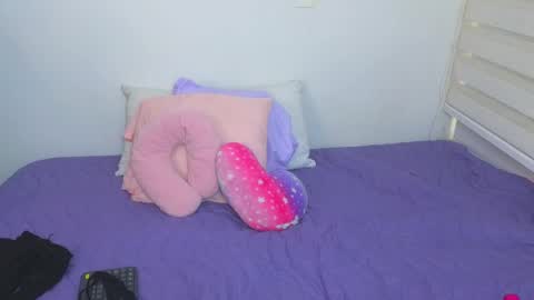 Emma Blue  modelo independiente online show from 01/26/25, 07:52