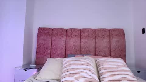 Emma online show from 11/21/25, 03:05