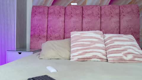 Emma online show from 02/01/26, 03:05