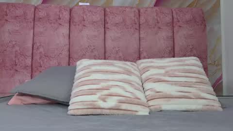 Emma online show from 04/07/26, 03:07