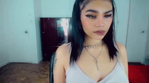 emma online show from 11/03/25, 11:48