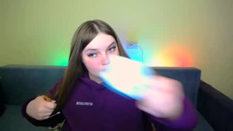 Eva online show from 02/15/25, 05:19