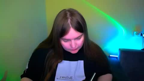 Eva online show from 09/19/25, 07:14