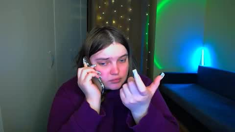 Eva online show from 11/21/25, 01:43