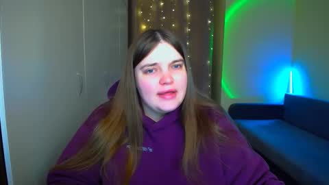 Eva online show from 11/26/25, 11:44