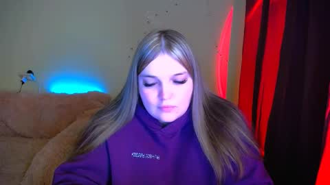 Eva online show from 02/04/26, 06:03