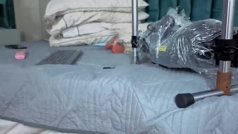 Emma online show from 11/29/25, 09:07