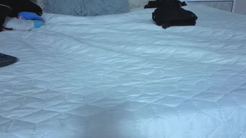 Emma online show from 03/18/26, 08:23